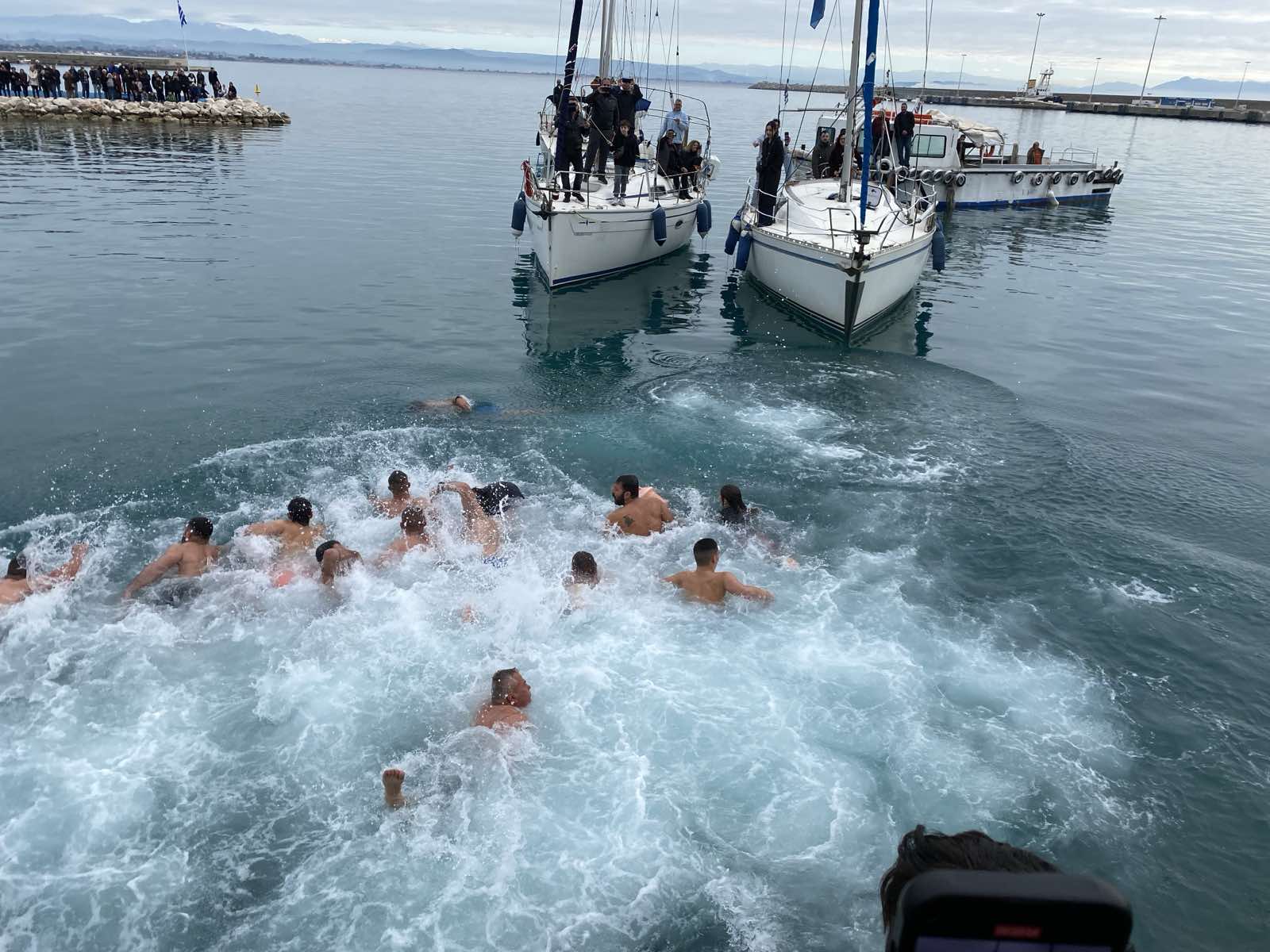 Με λαμπρότητα τα Θεοφάνεια στο Κατάκολο