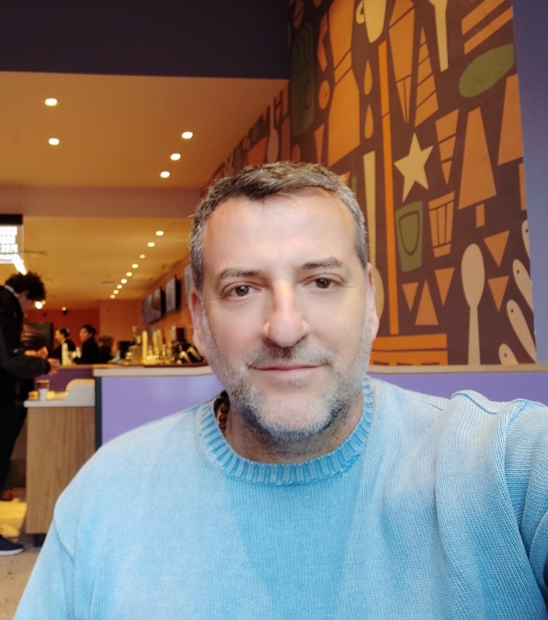 Όταν το σχολείο μένει πίσω και η κοινωνία προχωρά…