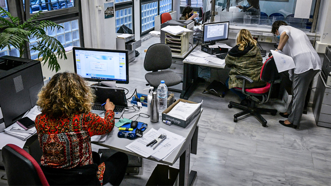 Οι προθεσμίες για το πρόγραμμα εξάμηνης πρόσληψης ανέργων από τη ΔΥΠΑ