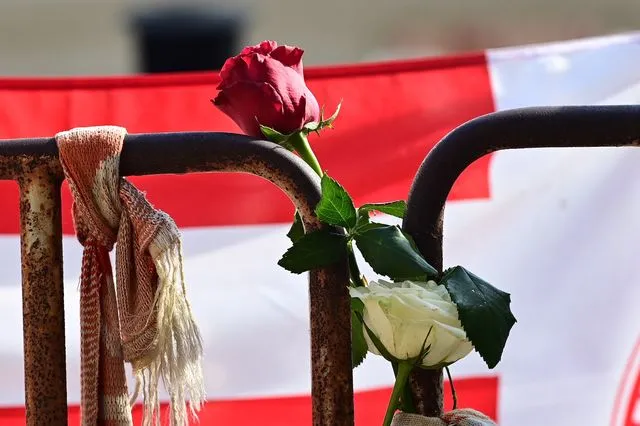 08.02.1981: Θύρα 7