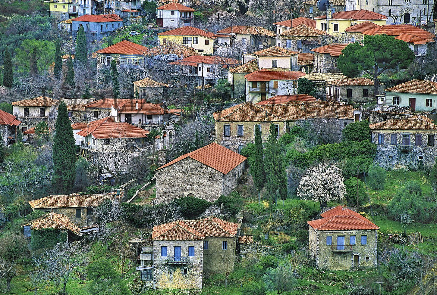 Τα χωριά μας δεν είναι «εκτός σχεδίου»