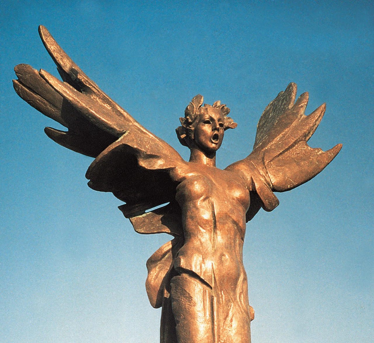 Επίτιμος Δημότης Αρχαίας Ολυμπίας ο Giorgi Shkhvatsbaia για το έργο του «Πυρσός της Ειρήνης» που κοσμεί την Πραξιτέλη Κονδύλη