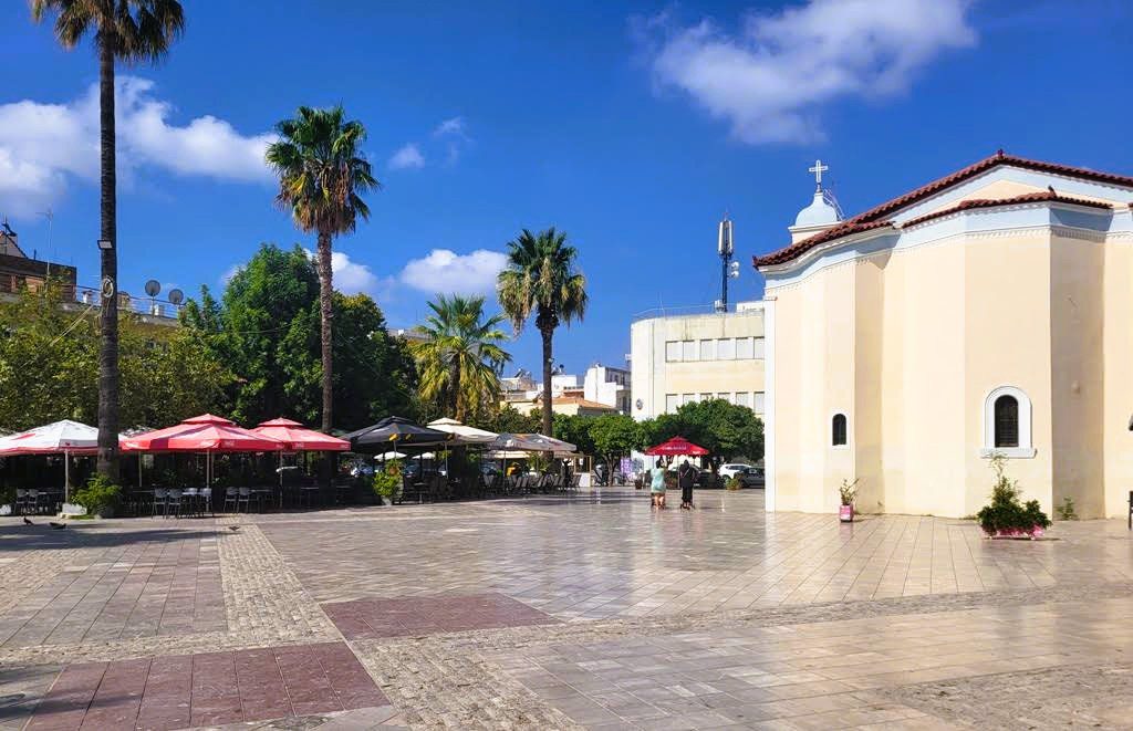 Οριστικά στην κυριότητα του Δ. Ήλιδας η κεντρική πλατεία Αγ. Αθανασίου Αμαλιάδας