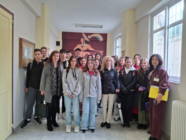 2ο Γυμνάσιο Πύργου: Συμμετοχή μαθητών/τριών στο 3ο Πανελλήνιο Μαθητικό Συνέδριο Τοπικής Ιστορίας