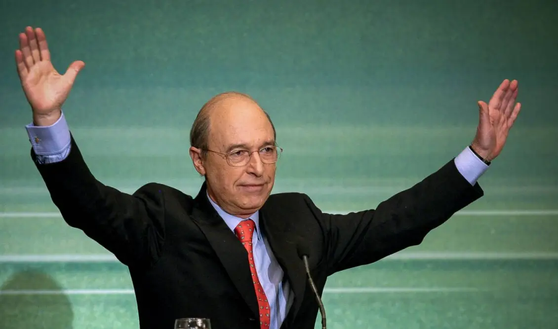 Δρόμος της Αθήνας θα μετανομαστεί σε «οδό Κώστας Σημίτης»