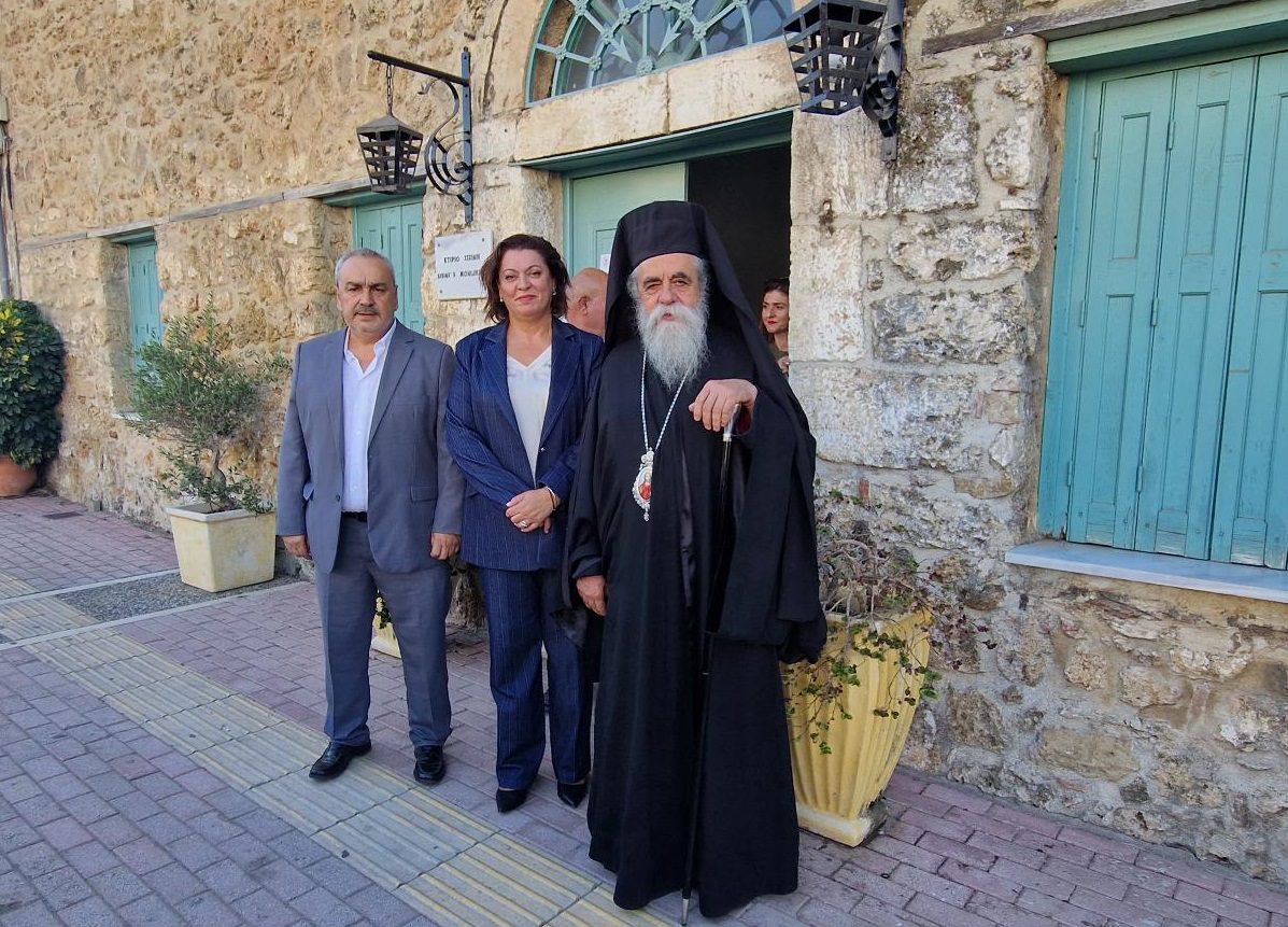 Δήμος Πηνειού: Γέφυρα φιλίας με την Κύπρο το κτίριο Σισίνη