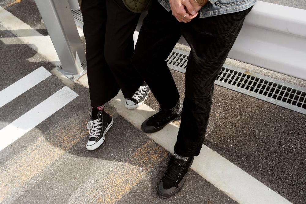 Έξυπνη ένδυση: Πώς το layering παντρεύει το streetwear με το smart casual