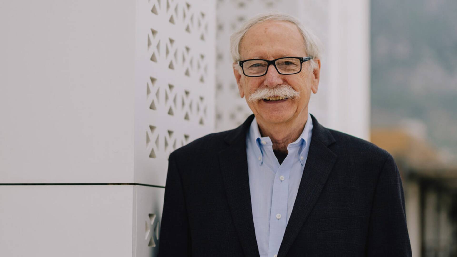 Τι να τρώμε Δρ Γουίλετ; Ο κορυφαίος Αμερικανός διατροφολόγος από το Harvard απαντά