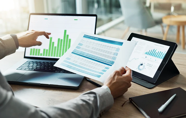 Έρχεται νέα μείωση ασφαλιστικών εισφορών το 2026 – Ανάσα για επιχειρήσεις και εργαζομένους