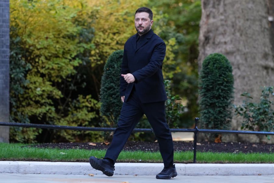 «Shopping therapy» από τον Ζελένσκι