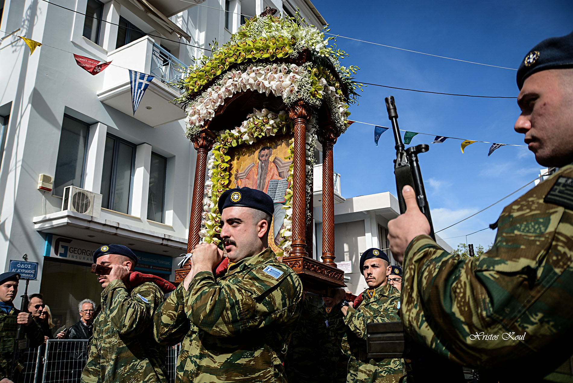 Με λαμπρότητα γιορτάζει σήμερα ο Πύργος τον Πολιούχο του Άγιο Χαράλαμπο