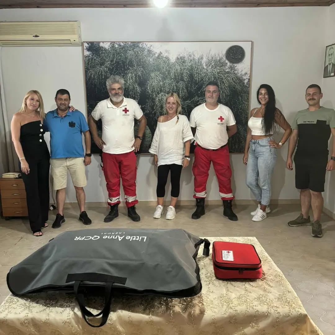 Επίδειξη ΚΑΡΠΑ και χρήσης απινιδωτή στη Βαρβάσαινα