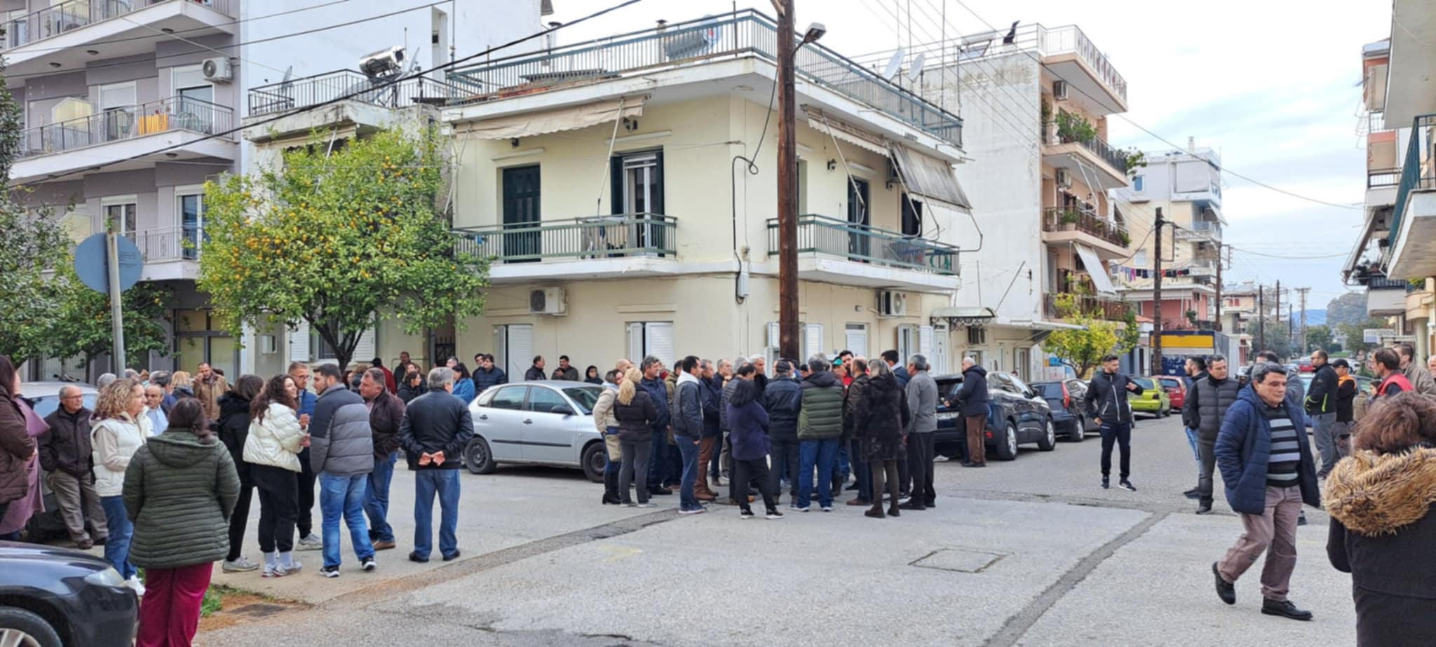 Λάπατο Πύργου: Μια συνοικία στο “πόδι” για κεραία κινητής τηλεφωνίας υψηλής τάσης!