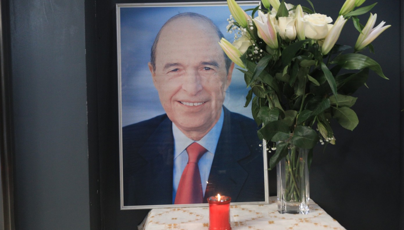 Οι Ηλείοι αποχαιρετούν τον Κώστα Σημίτη…