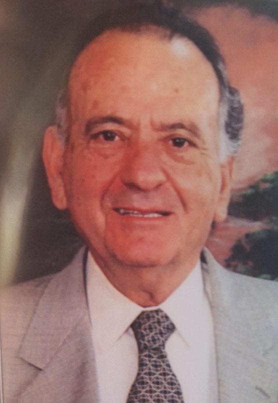 “Έφυγε” ο γνωστός επιχειρηματίας επίπλων Βασίλης Λαμπαούνας