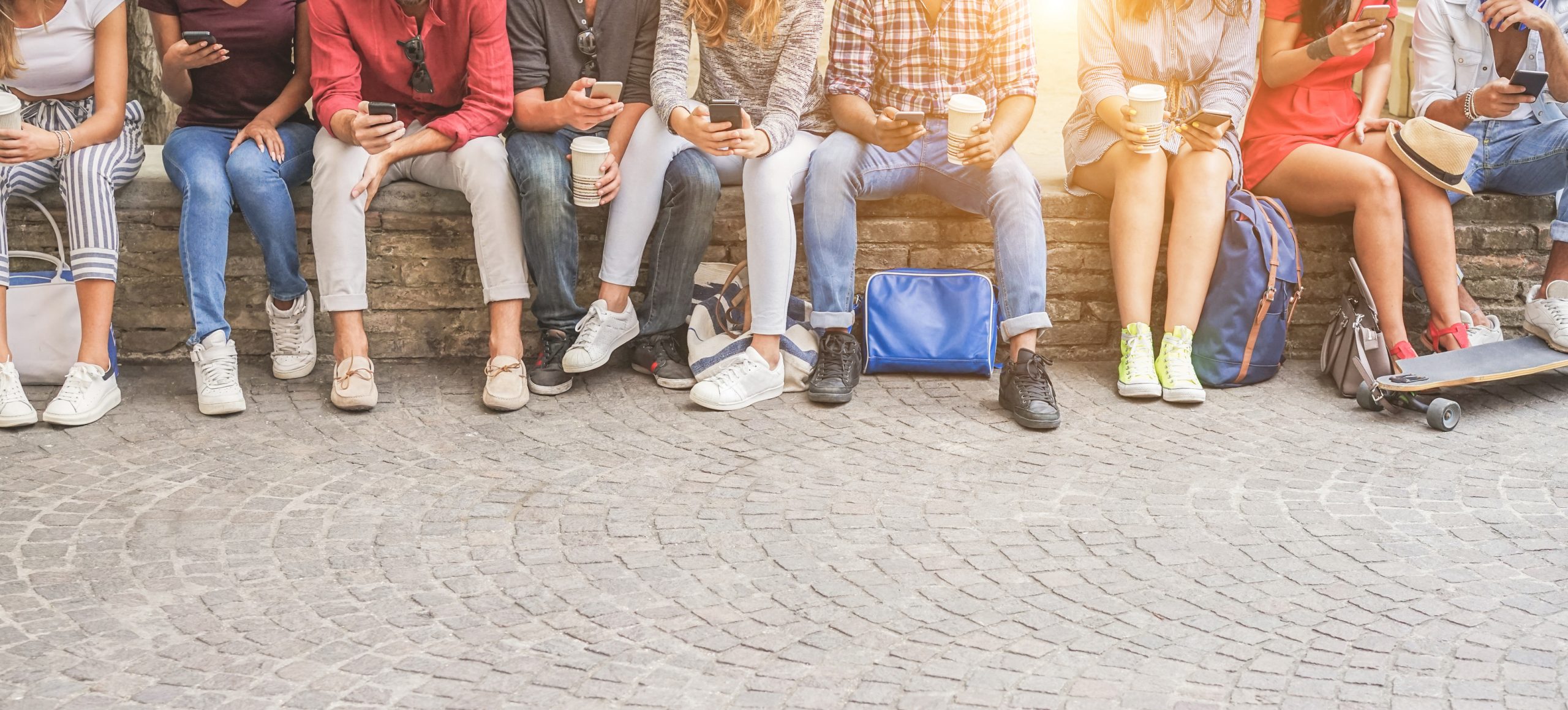 Nέα γενιά-Υποθέσεις και προσδοκίες