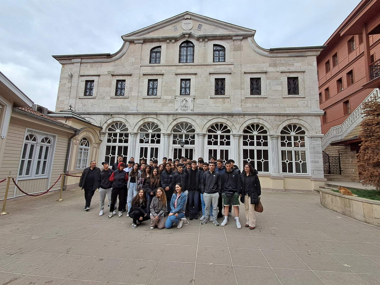 Εκπαιδευτική Εκδρομή του 1ου Λυκείου Πύργου: Ανακαλύπτοντας την Ιστορία και τον Πολιτισμό της Κωνσταντινούπολης