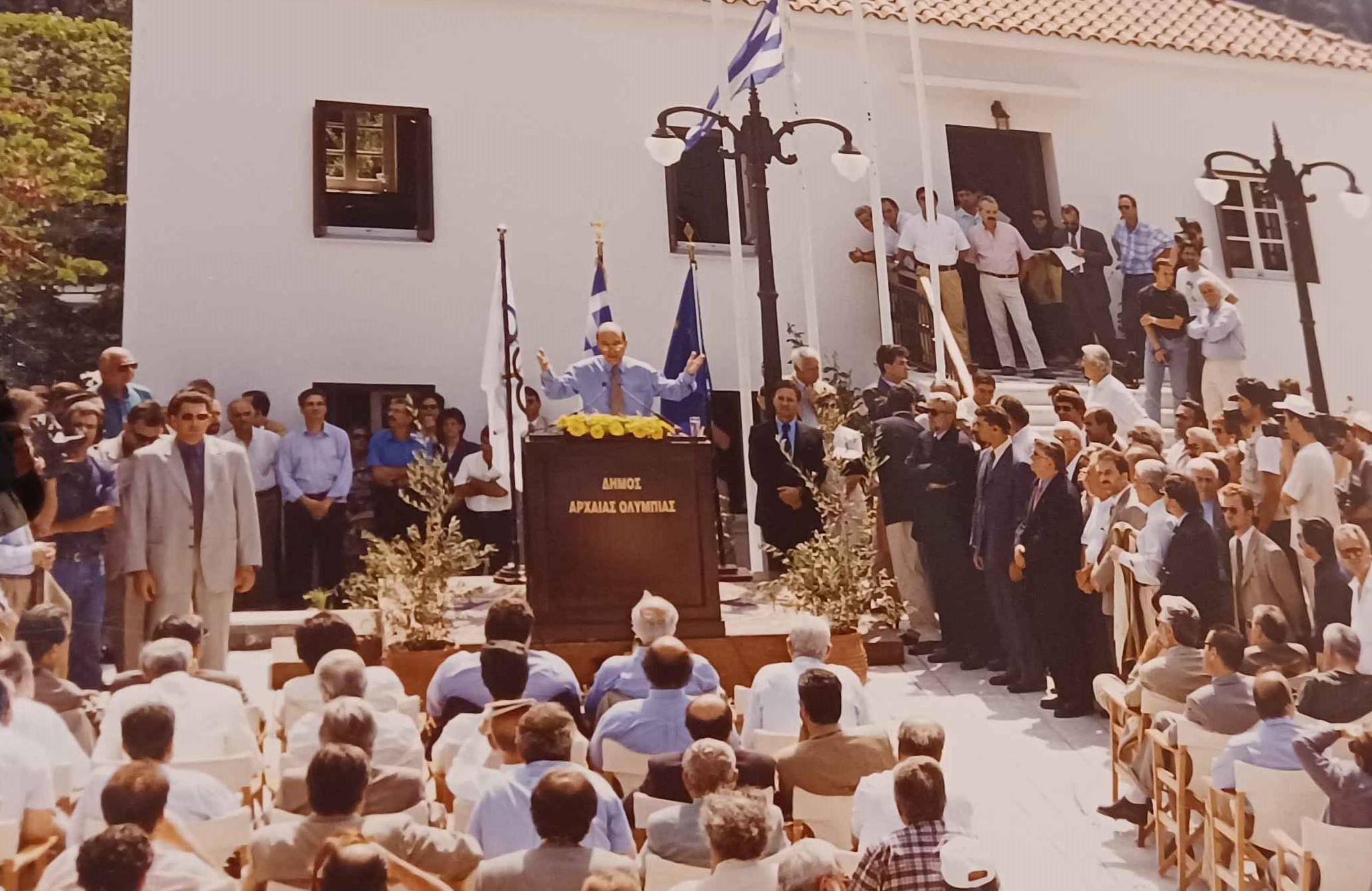 Γιώργος Δεββές: “Ο Πρωθυπουργός Κώστας Σημίτης θα έχει μια ξεχωριστή θέση στην καρδιά μας”