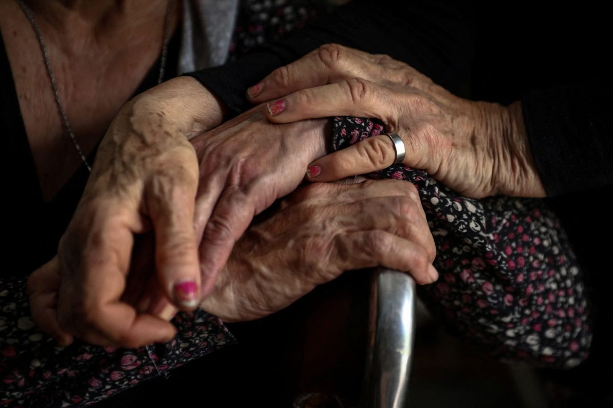 Συντάξεις φτώχειας, αλλά πλεόνασμα 2 δισ.