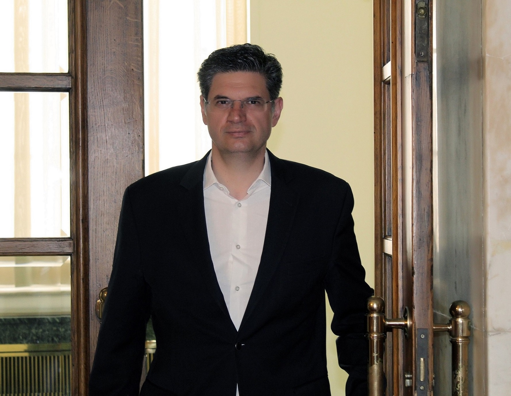 Διονύσης Καλαματιανός: «Κοινωνική απαίτηση η πρόταση δυσπιστίας κατά της κυβέρνησης»