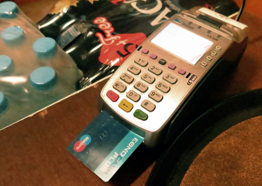 Φορολογική ασφυξία: Η Ελλάδα στην πεντάδα με τα υψηλότερα ποσοστά έμμεσης φορολογίας