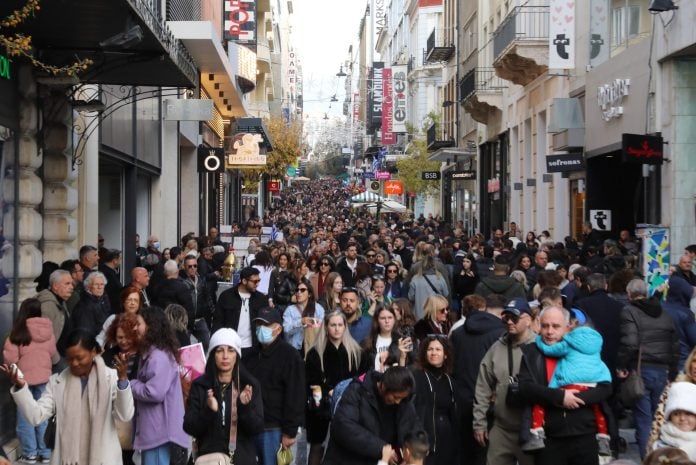 Ηλεκτρονικό εμπόριο: 8 στους 10 Έλληνες αγοράζουν από πλατφόρμες εκτός Ε.Ε.