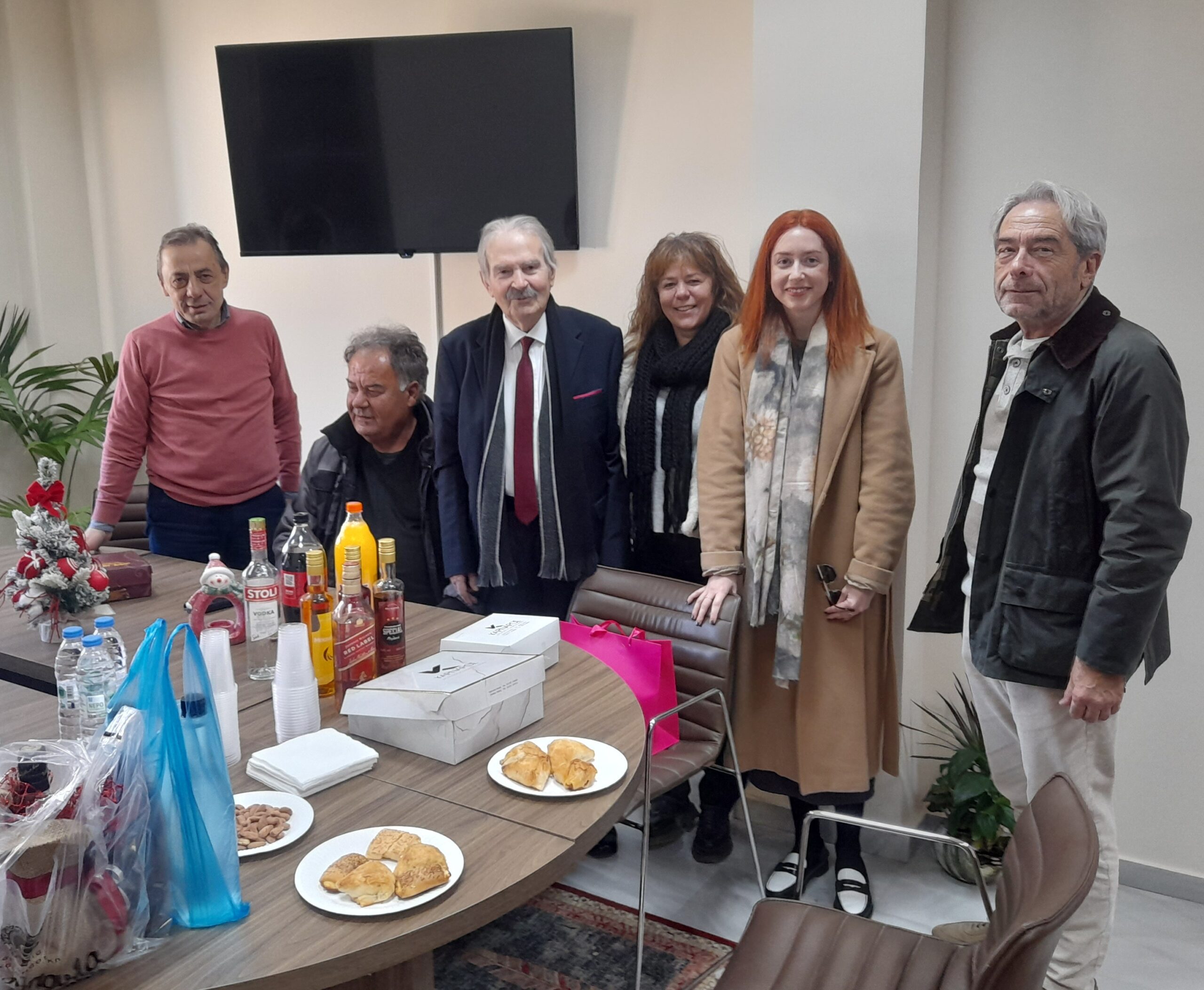 Πολλές ευχές στον Δήμαρχο Ανδρίτσαινας-Κρεστένων κ. Σάκη Μπαλιούκο