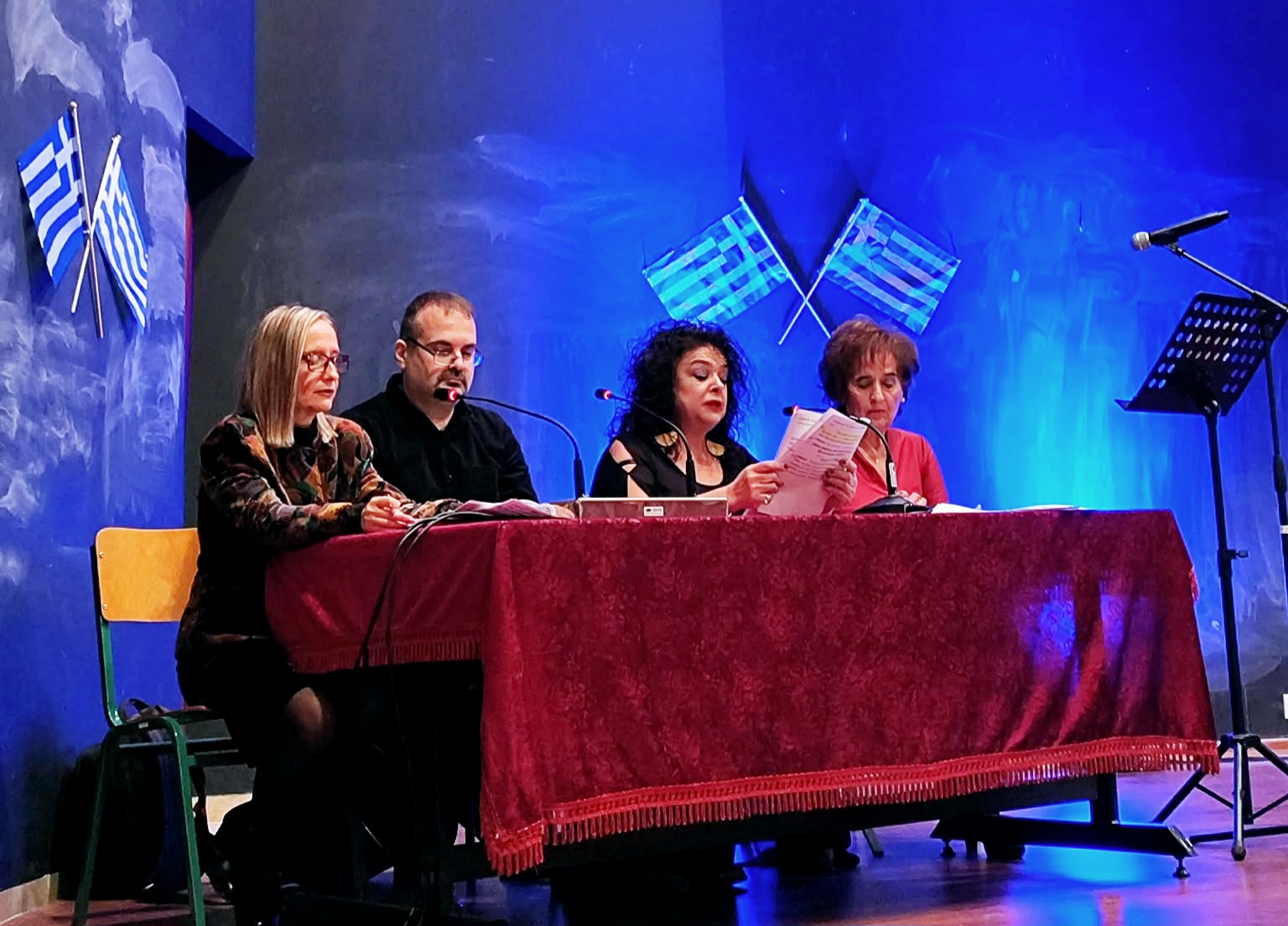 “Αλησμόνητες Νότες Της Ελλάδας” από τον Χορευτικό Σύλλογο Γορτυνίων Πύργου “Θ. Κολοκοτρώνης”