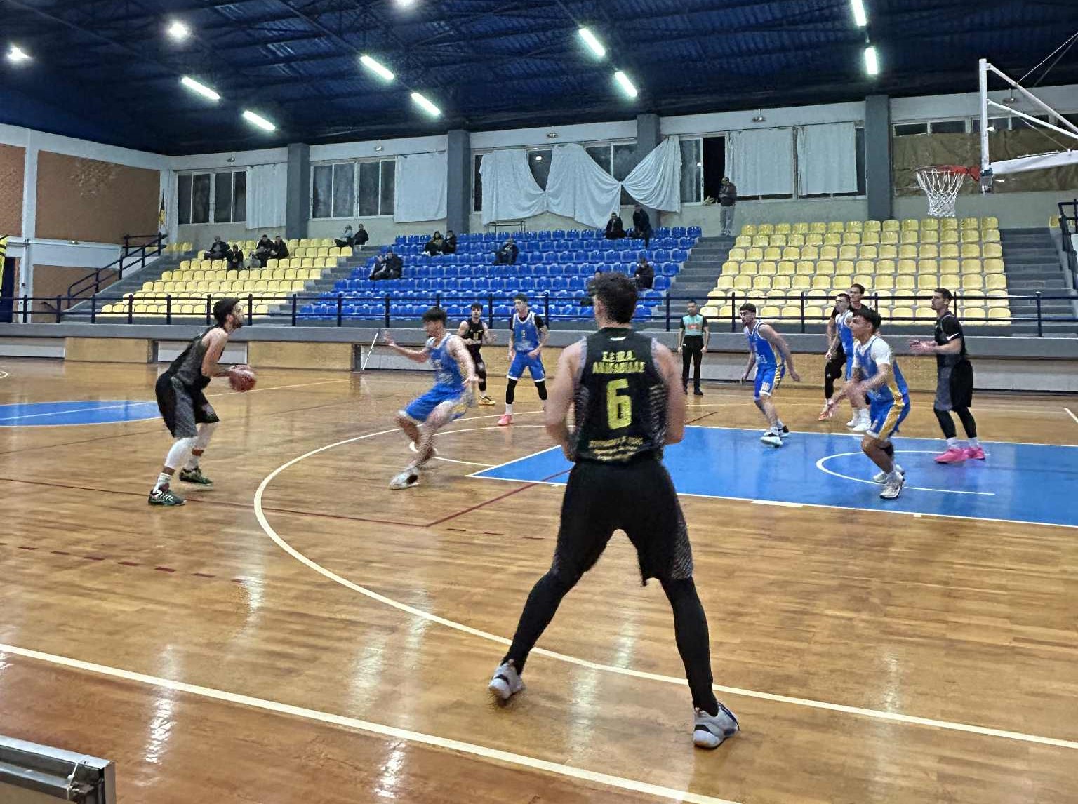 Σ.Ε.Φ.Α. – Νέοι Γλαύκου 56-66: Κόλλησε επιθετικά στα τελευταία 5 λεπτά