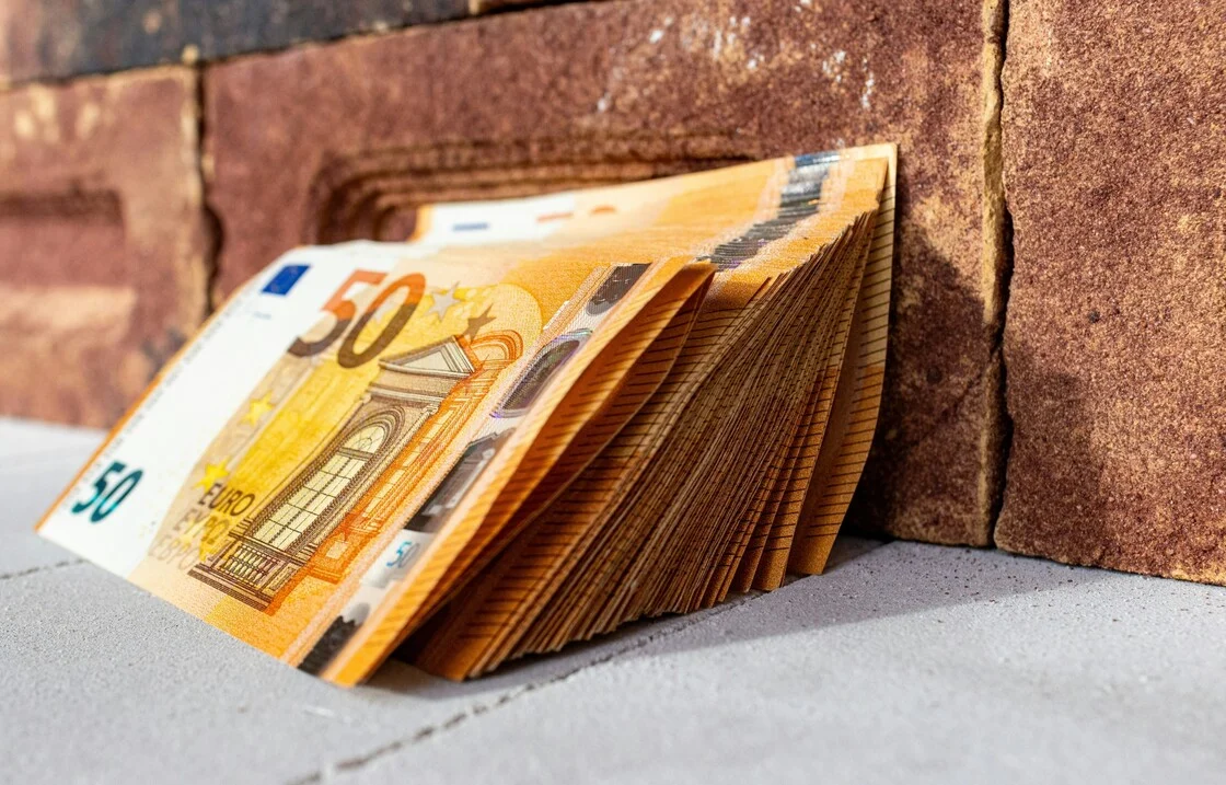 Σπίτια που χρειάζονται ανακαίνιση: Όλα τα προγράμματα με επιδότηση έως και 90% – Τι ισχύει για το Σπίτι μου 2