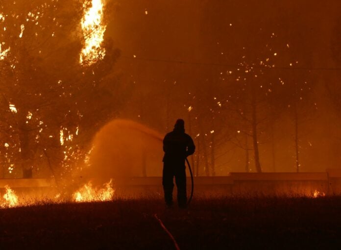 Πυρκαγιές: Εγκρίθηκε ο χάρτης εκτίμησης κινδύνου – Σε τρεις κατηγορίες κατατάσσονται οι Δήμοι