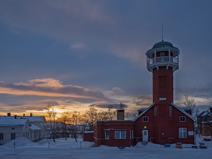 Η πόλη που μετακομίζει γιατί… χωρίζει (με το υπέδαφός της)