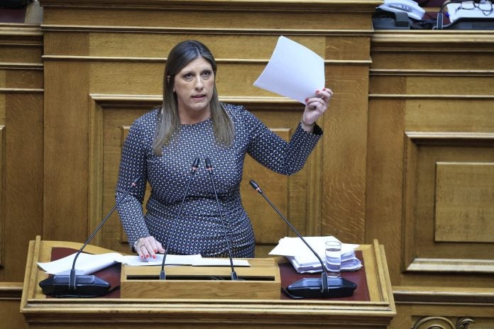 Βουλή: Άρση ασυλίας της Ζωής Κωνσταντοπούλου με 225 ψήφους υπέρ μετά από μήνυση δημοσιογράφου