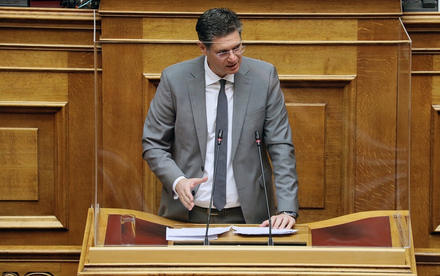 Δ. Καλαματιανός: «Στη Βουλή η στήριξη της βιομηχανικής τομάτας και των καλλιεργειών της Ηλείας για τις ζημιές από τους καύσωνες του καλοκαιριού»