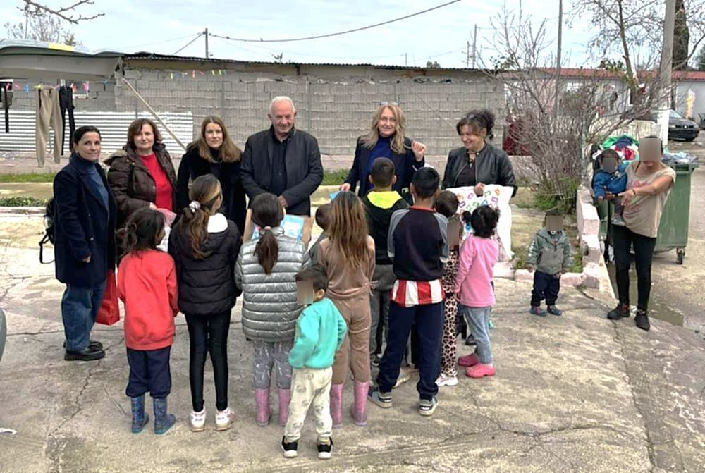 Δήμος Ήλιδας και Νοσοκομείο Αμαλιάδας: Κοινωνική δράση για τα παιδιά Ρομά των Τσιχλεΐκων