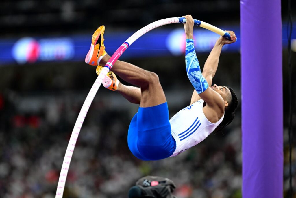 Σεμινάριο άλματος επί κοντώ από τον ΣΕΓΑΣ και το Fly Athens