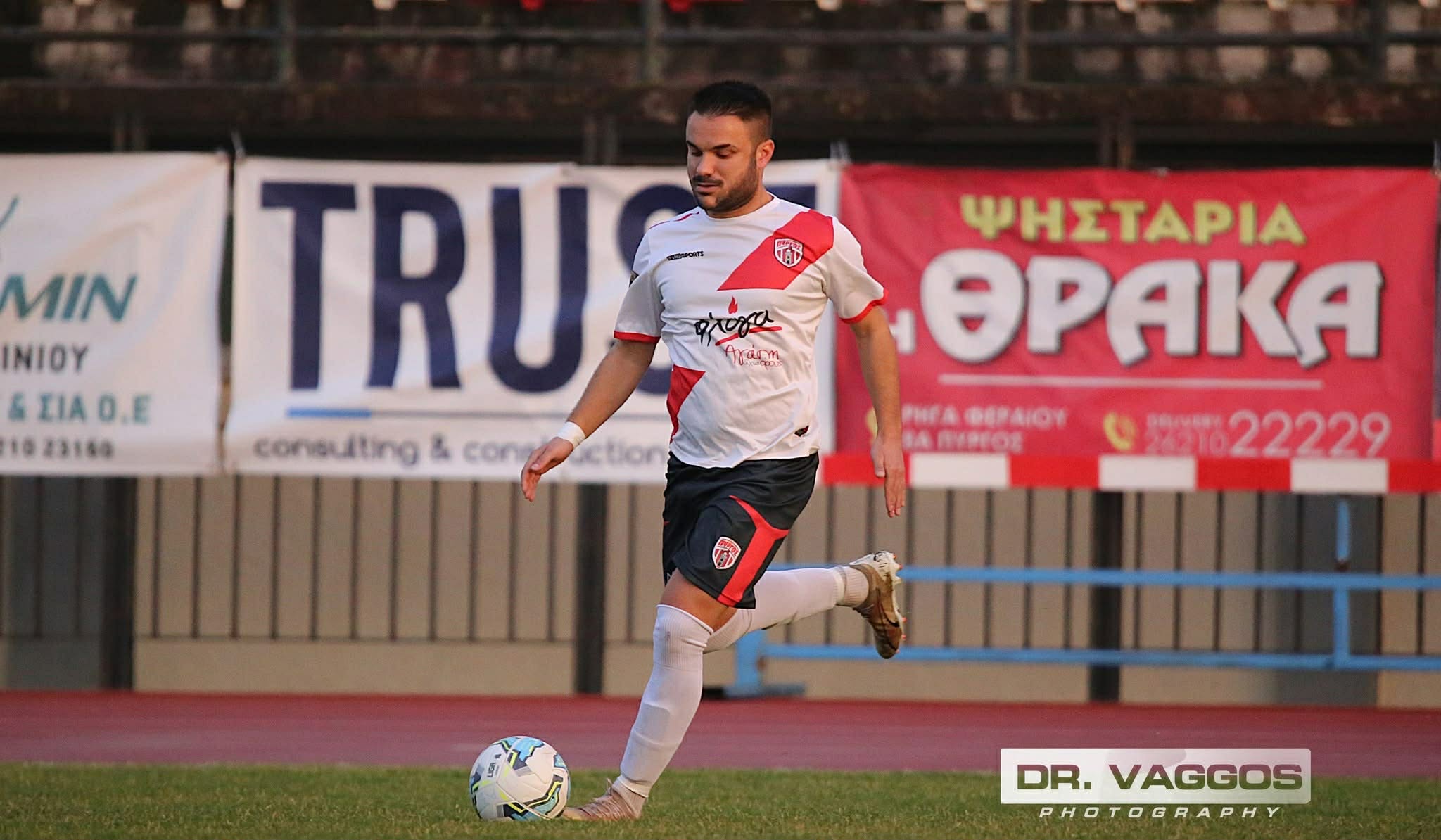 Στο Σκουροχώρι ο Γιάννης Λούσκος