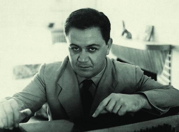 Σαν σήμερα: Ο Μάνος Χατζιδάκις για το Ρεμπέτικο