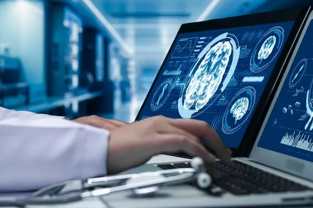 Ειδικοί βρήκαν πώς η εμμηνόπαυση συνδέεται άμεσα με άνοια