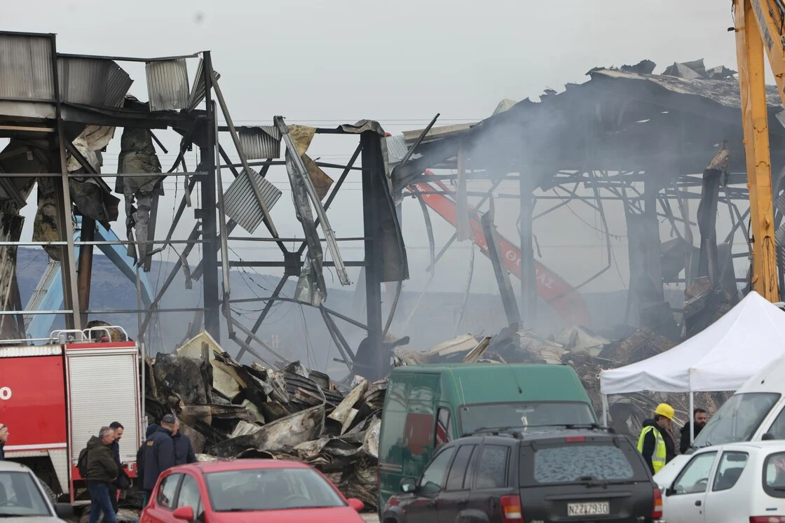 Έκρηξη στη Βιολάντα: Εντοπίστηκε και η πέμπτη σορός