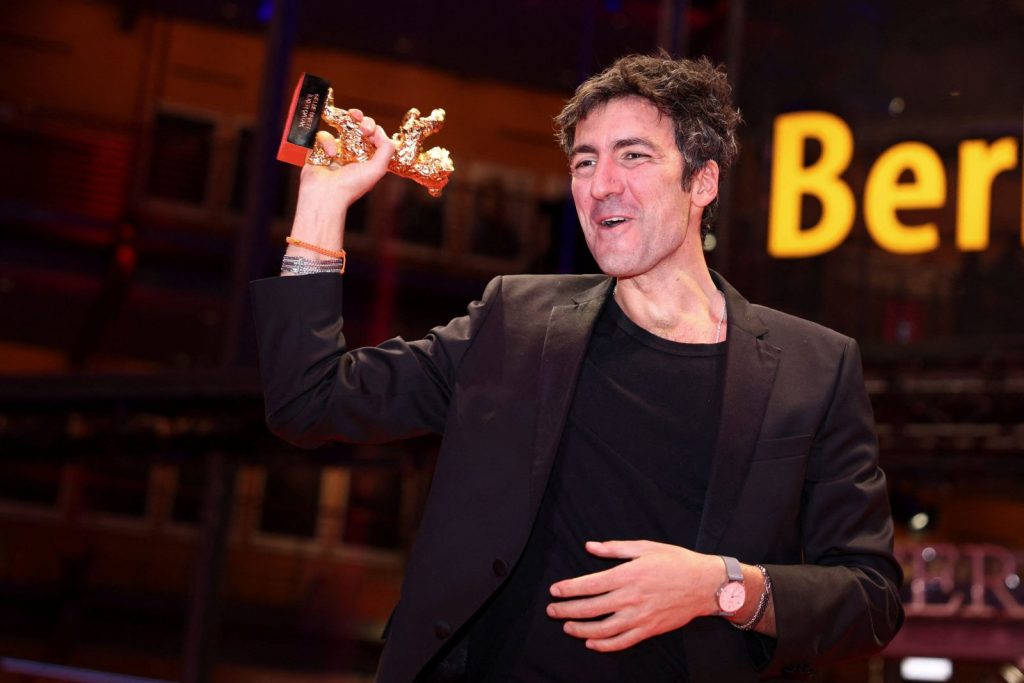 Φεστιβάλ Βερολίνου: Χρυσή Άρκτος στα Κίτρινα Γράμματα του Ιλκέρ Τσατάκ