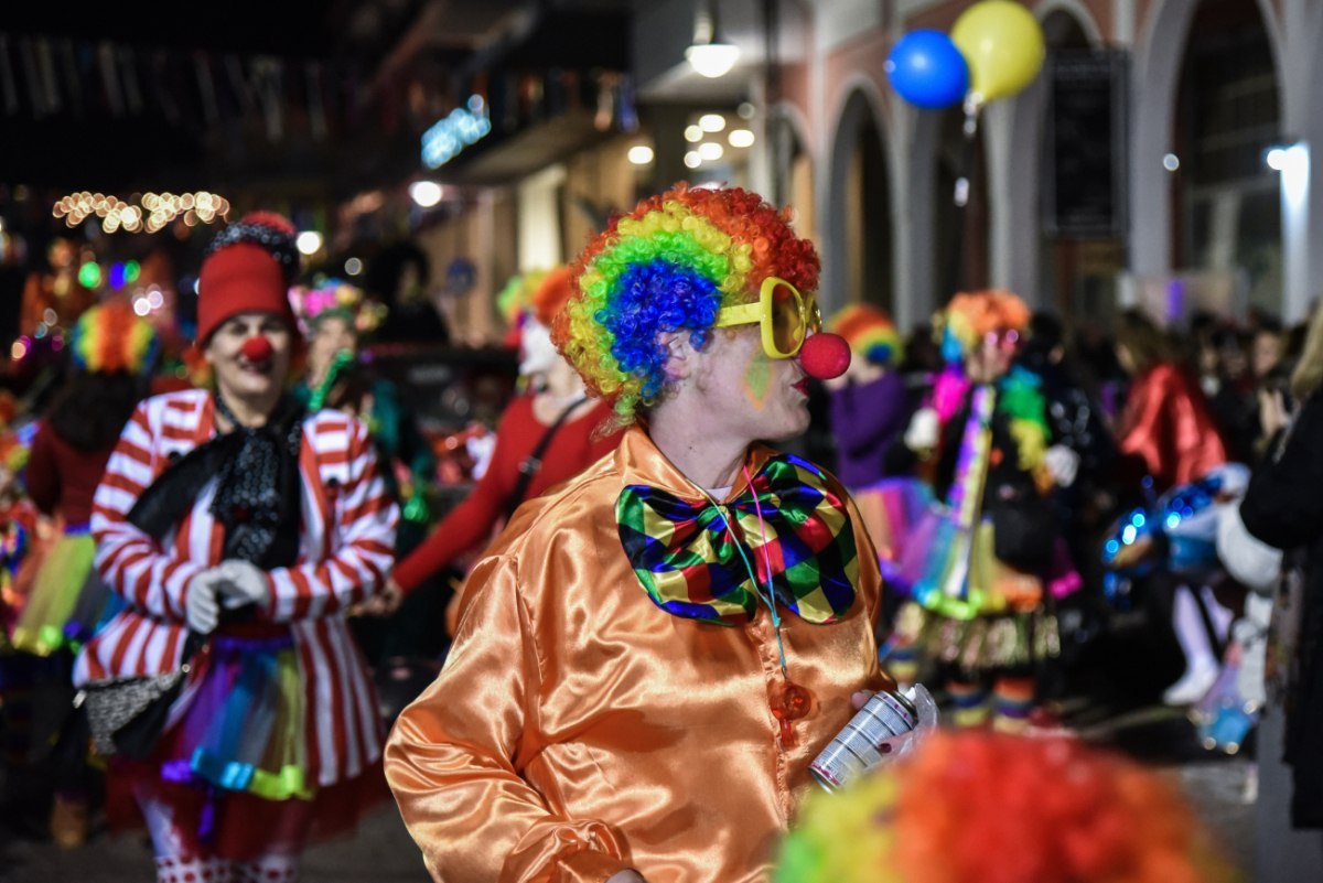 Δεκάδες συλλήψεις καρναβαλιστών στο καρναβάλι της Πάτρας