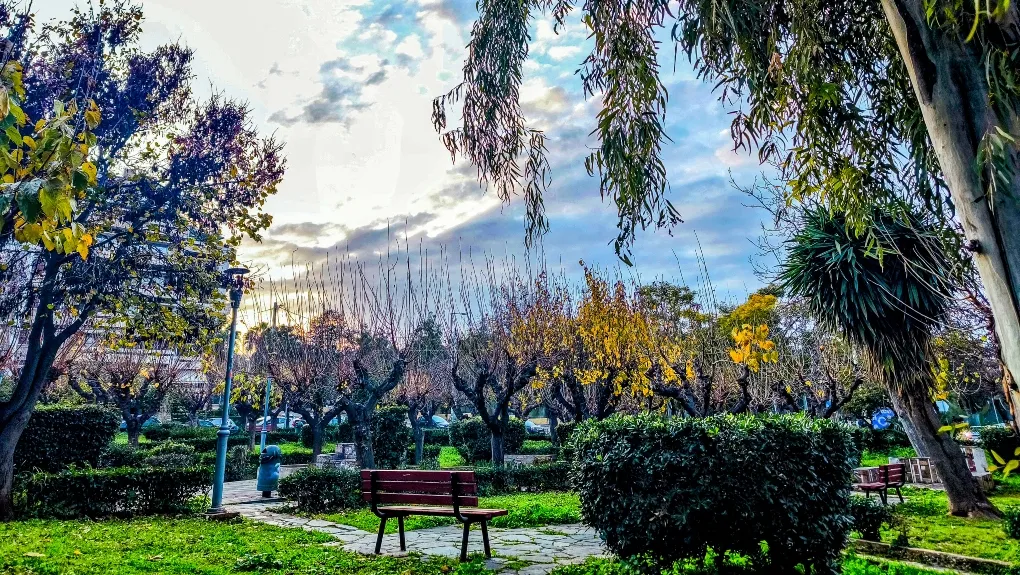 Ανάπαυλα από την κακοκαιρία – Τοπικές βροχές, άνοδος θερμοκρασίας