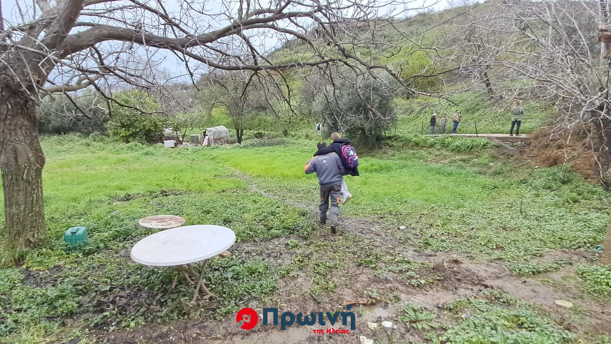 Αποκλεισμένο το Μαζαράκι Πηνείας από κατολισθήσεις – Σε εξέλιξη επιχείρηση διάνοιξης δρόμου