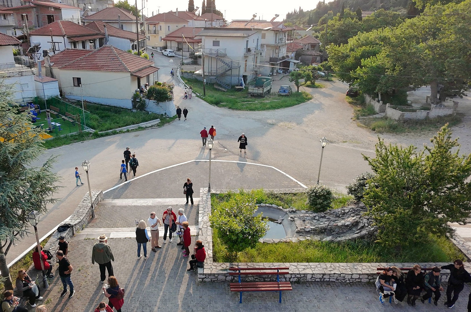Τελετή ονοματοδοσίας του υπαίθριου χώρου άθλησης της Κοινότητας Βουλιαγμένης, σε “Γυμναστήριο Κωνσταντίνα – Ελένη Δημητροπούλου”
