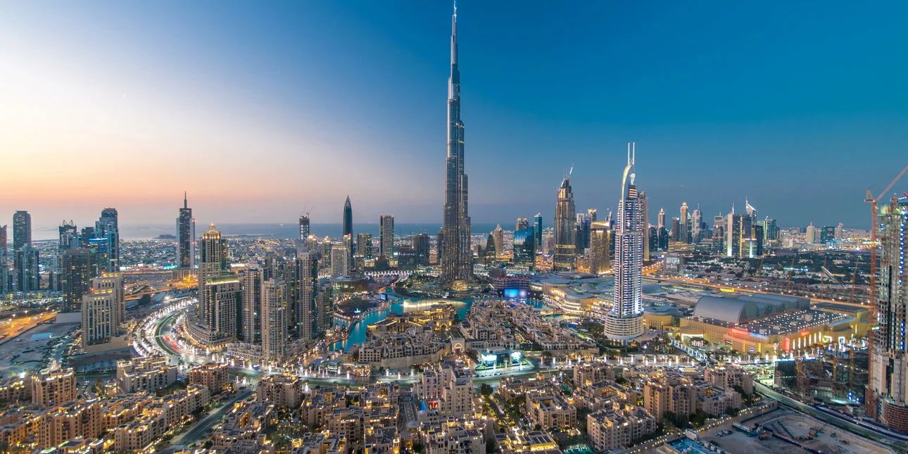 Αλλάζουν τις διακοπές τους οι Ευρωπαίοι -Γιατί ξαφνικά γυρίζουν την πλάτη στις ΗΠΑ και επιλέγουν Εμιράτα και Ασία