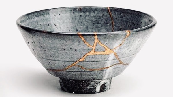 Η Ιαπωνική τέχνη Kintsugi ως επανορθωτική εμπειρία – Μετουσιώνοντας τα ψυχικά μας τραύματα