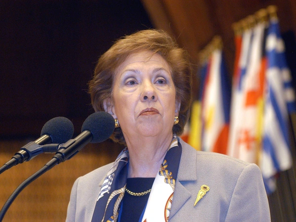 Πέθανε η πρώτη γυναίκα Πρόεδρος της Βουλής, Άννα Ψαρούδα-Μπενάκη