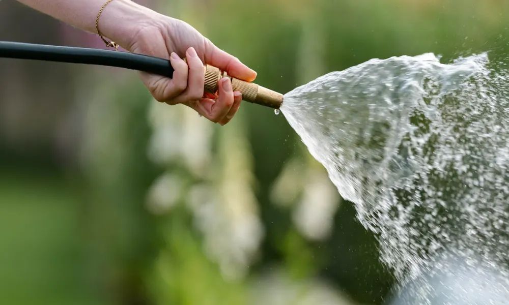 Δήμος Ήλιδας: Καμία βλάβη στο δίκτυο ύδρευσης – Η χαμηλή πίεση οφείλεται στην αυξημένη κατανάλωση