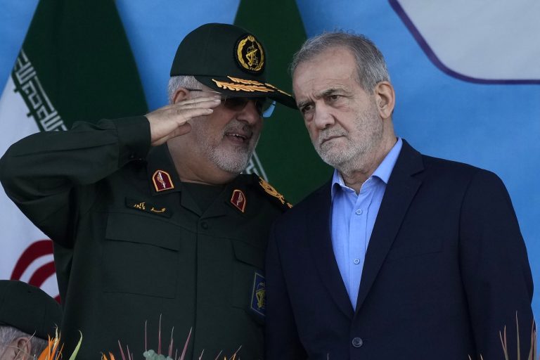 Ισραηλινοί αξιωματούχοι πιστεύουν ότι σκότωσαν τον αρχηγό των Φρουρών της Ισλαμικής Επανάστασης στις επιθέσεις κατά του Ιράν